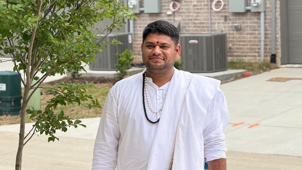 Sri Shyam Sharma Hindu Priest USA